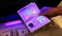 Koupit skutečné a falešné pasy, ID karty dokladů